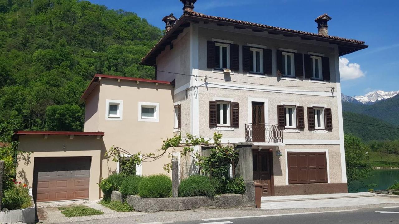 House By The Lake Most na Soči 外观 照片